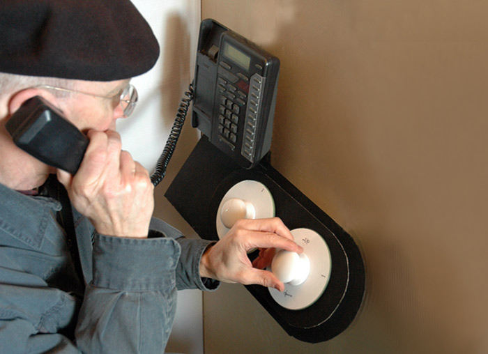 John Shipman, Listening to love on a GendRphone, 2011